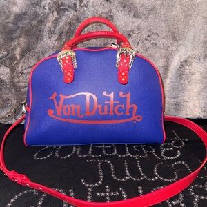 VON DUTCH ORIGINALS Blue & Red Duffle Buckle Bowling Bag